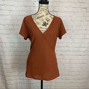 14th & Union Rust Orange blouse size small